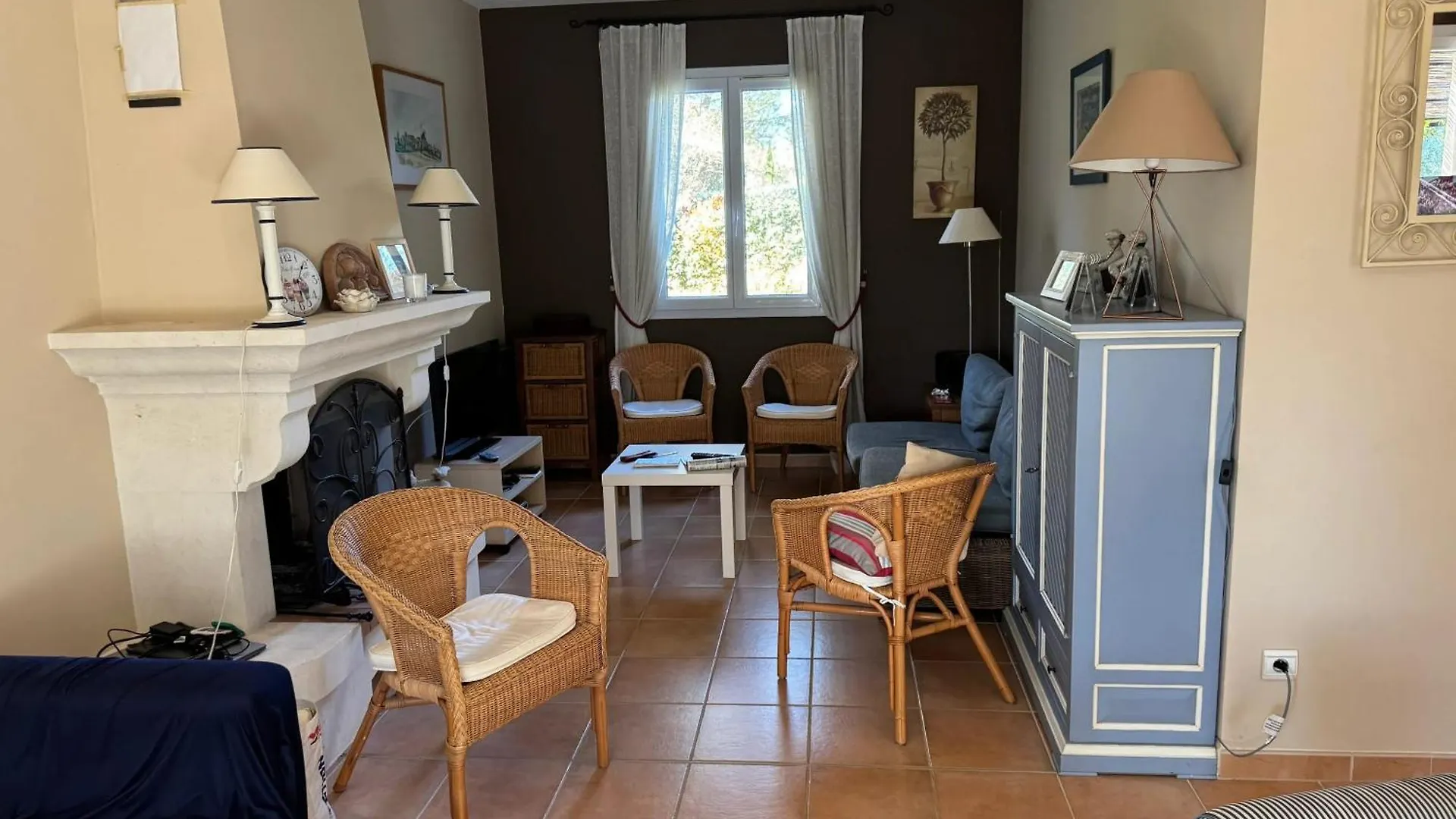 Villa Moderne Avec Piscine Privee A Mallemort