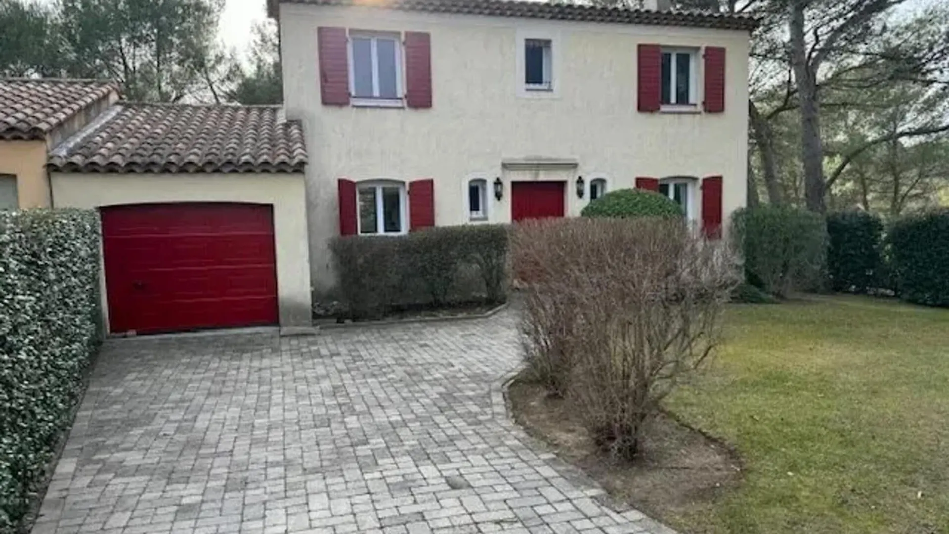 Villa Moderne Avec Piscine Privee A Mallemort 0*,